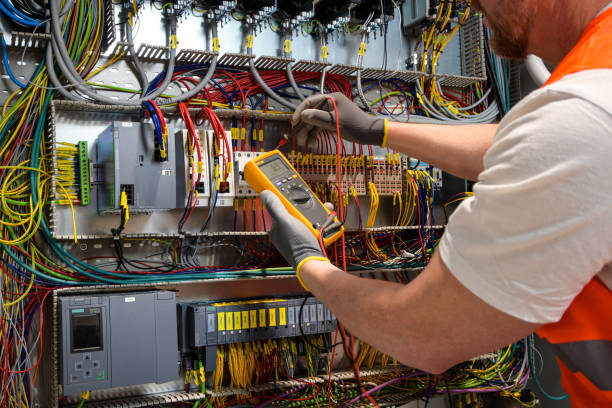 Best Affordable Emergency Electrician  in Ptland, OR